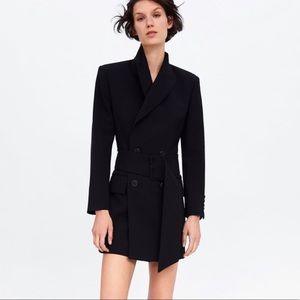 Zara black belted blazer small